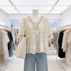 批发上衣刺绣时尚款百搭