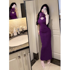 批发韩国优雅性感仿狐狸毛领针织包臀连衣裙秋冬紫色挂脖晚礼服长裙子