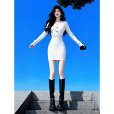 批发<b class='q'>韩国</b>温柔风巨好看的V领修身包臀短裙今年流行的漂亮连衣裙26春季