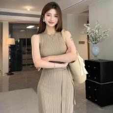 批发韩国夏季御姐风气质百搭肌理感冰丝<b class='q'>无袖</b>背心连衣裙修身显瘦包臀裙