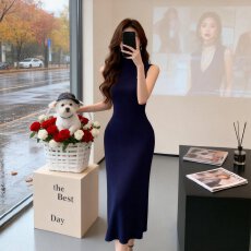 批发韩国温柔风高级感漂亮2026夏季新款清冷小众好看OL冰丝针织连衣裙