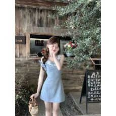 批发Q女家 花颂收藏家/早春装千金牛仔<b class='q'>背心裙</b><b class='q'>蕾丝</b>打底蓝色连衣裙套装