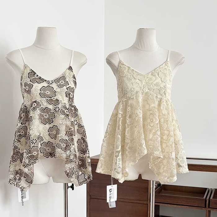 프랑스식 레이스 작은 슬링 조끼 여성 여름 인사이드 가져 가라. V넥 몸매 가꾸기 슬림해 보이는 다용도 외출용 연령 감소 맨위