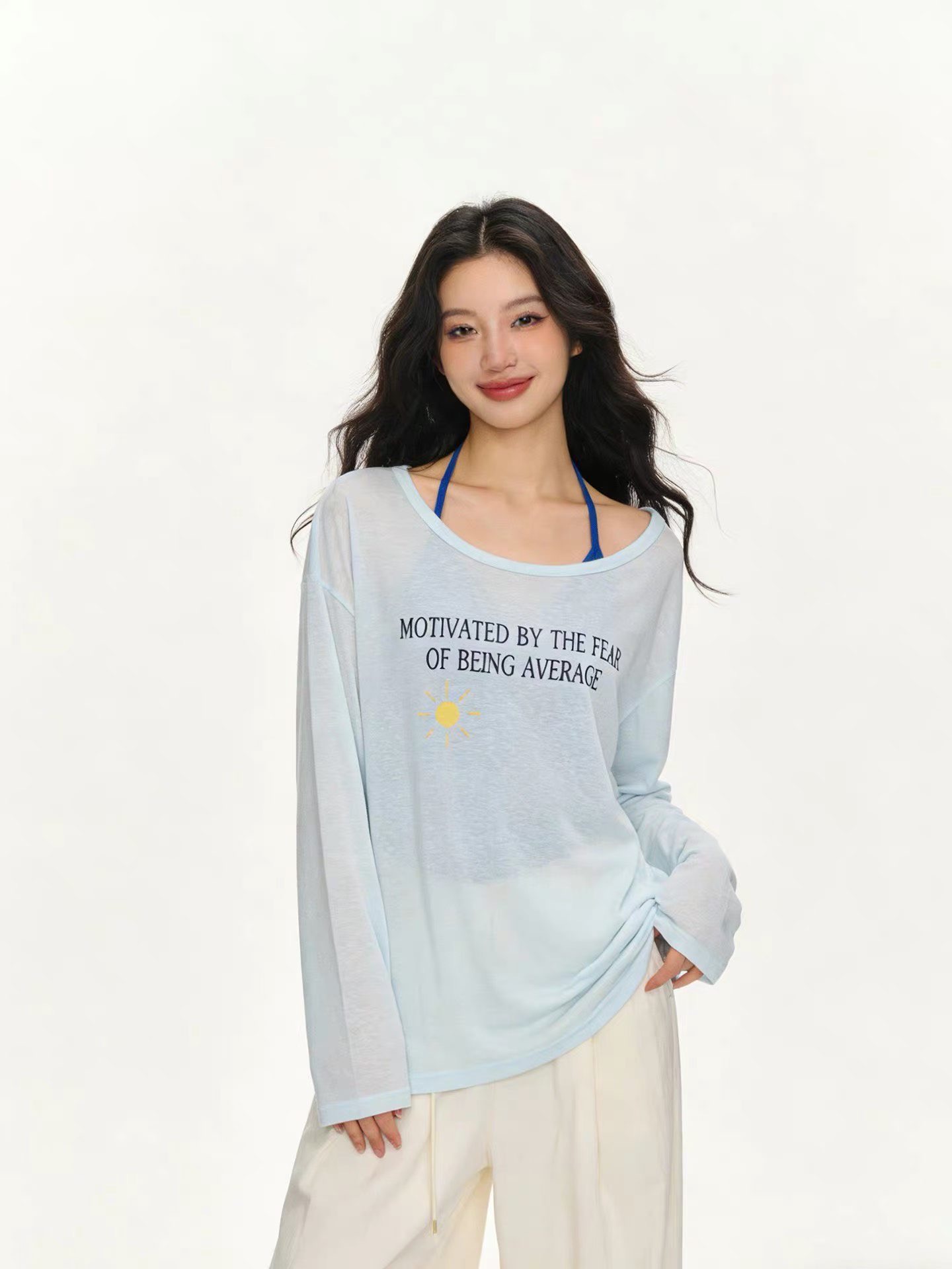 한 부서 루즈핏 느긋한 바람 알파벳 프린트 비스듬한 어깨 긴팔 태양 보호 셔츠 티셔츠 여성 인사이드 가져 가라. 행침 목 작은 슬링 세트