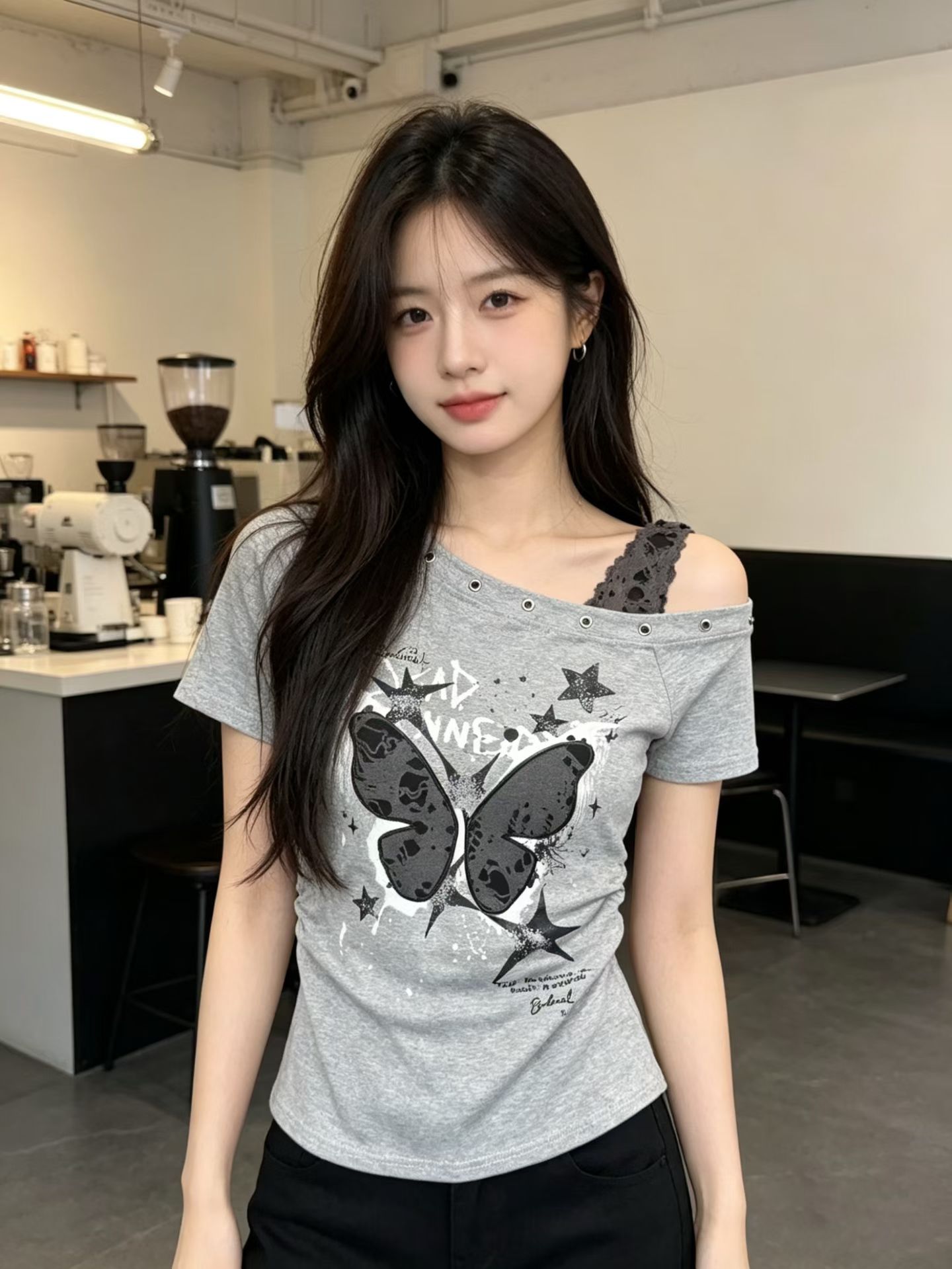 아메리칸 핫걸 나비 매듭 프린트 디자인 센스 오프숄더 페이크 레이어드 티셔츠 여성 여름 한 부서 몸매 가꾸기 슬림해 보이는 맨위