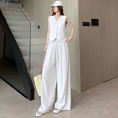 批发设计感蕾丝拼接小香风背心马甲+阔腿裤<b class='q'>两件</b>套<b class='q'>女</b>春夏新款时尚套装