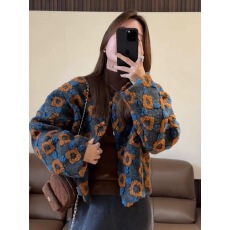 批发韩国东大门秋季新款韩系橘色立体花朵设计圆领保暖气质短外套ins