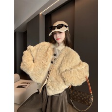 批发MRS SHAO时尚慵懒加厚毛绒绒<b class='q'>外套</b>女装秋冬2025显瘦短款羊羔毛<b class='q'>上衣</b>