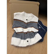 批发多彩<b class='q'>针织衫</b>马甲2026早春叠穿马海毛羊毛撞色拼接毛衣<b class='q'>条纹</b>背心马甲