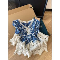 批发度假风蓝色花朵刺绣圆领镂空衬衫<b class='q'>女</b>夏季设计感小众上衣