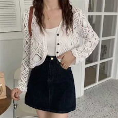 批发2026夏季新款钩花<b class='q'>针织</b><b class='q'>开衫</b>女设计感镂空长袖防晒蕾丝衫空调衫外搭