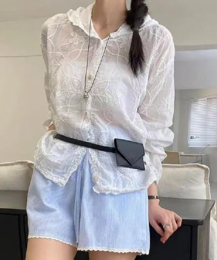 한 부서 레트로 레이스 자수 후드 자외선 차단 외투 여성 레저 다용도 디자인 센스 작은 대중 휴가 바람 셔츠