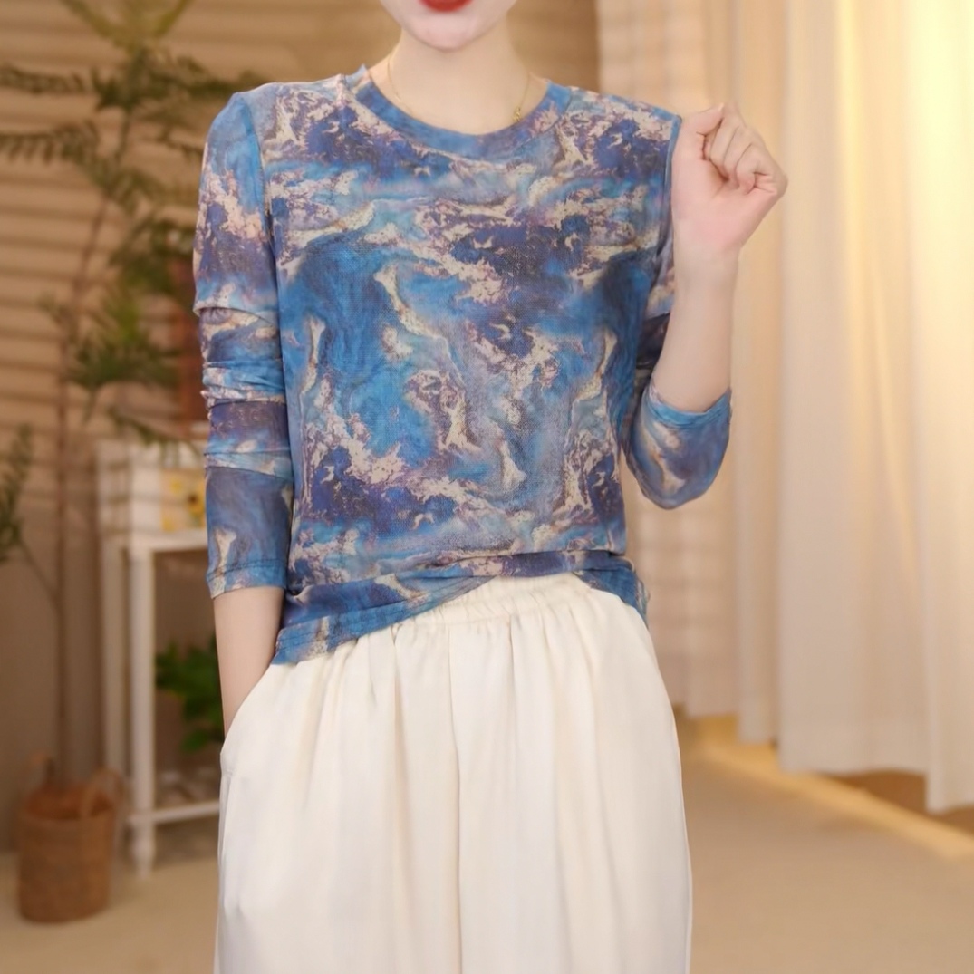 유럽 상품 망사 프린트 만나는 작은 셔츠 여성 이른 봄 새로운 긴팔 티셔츠 표지 배 슬림해 보이는 라운드 넥 맨위