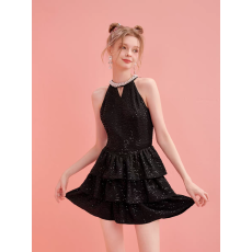 批发小香风亮片挂脖蛋糕<b class='q'>连衣裙</b>女法式轻奢小众<b class='q'>高端</b>订婚成人生日小礼服