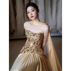 批发金色抹胸修身礼服长裙女<b class='q'>无袖</b>重工艺亮片敬酒服高级感气质晚礼服裙