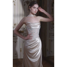 批发宴会晚礼服绝美抹胸高级感轻婚纱法式轻奢订婚礼服新娘结婚敬酒服