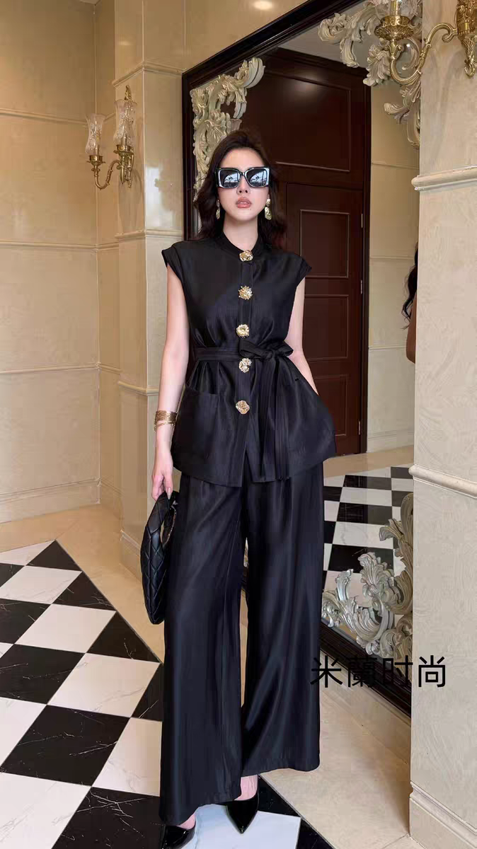 2026 여름 새로운 품격 로얄 자매 팬 디자인 센스 민소매 맨위 하이웨이스트 슬림해 보이는 와이드 레그 팬츠 투피스 세트 여성 의류