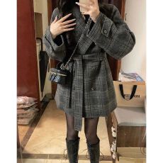 批发韩系<b class='q'>大</b>衣小香风盐系轻熟风格子毛呢外套高级感慵懒韩<b class='q'>风衣</b>中长款衣