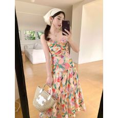 批发温柔法式碎花吊带裙女2026夏季新款气质长款高腰<b class='q'>显瘦</b>连衣裙a字裙