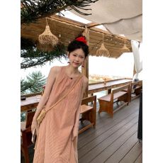 批发韩系甜美<b class='q'>格子</b>压褶圆领<b class='q'>连衣裙</b>女夏季2026新款宽松中长款A字背心裙