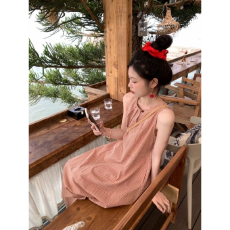 批发韩系甜美<b class='q'>格子</b>压褶圆领<b class='q'>连衣裙</b>女夏季2026新款宽松中长款A字背心裙