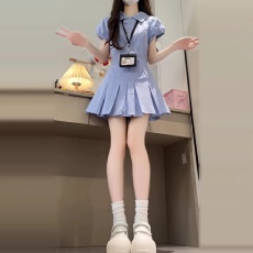 批发蓝色格纹衬衫连衣裙<b class='q'>女装</b>2026夏季爆款小个子收腰显瘦气质百褶短裙