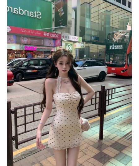 도트 무늬 레이스 조각 행침 목 여성 드레스 여름 순수한 욕망 고급 센스 핫걸 민소매 백리스 몸매 가꾸기 타이트 스커트 미니 스커트