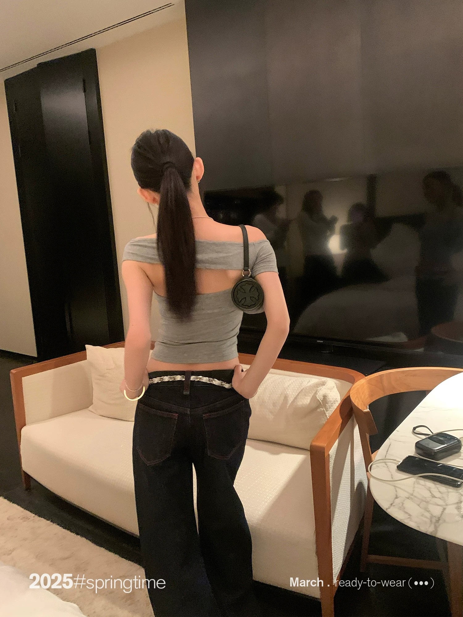 260 그램 사람들 면 반팔 티셔츠 여성 레이스 조각 V넥 비틀림 디자인 슬림해 보이는 핫걸 바람 쇼트 스타일 맨위 트렌디