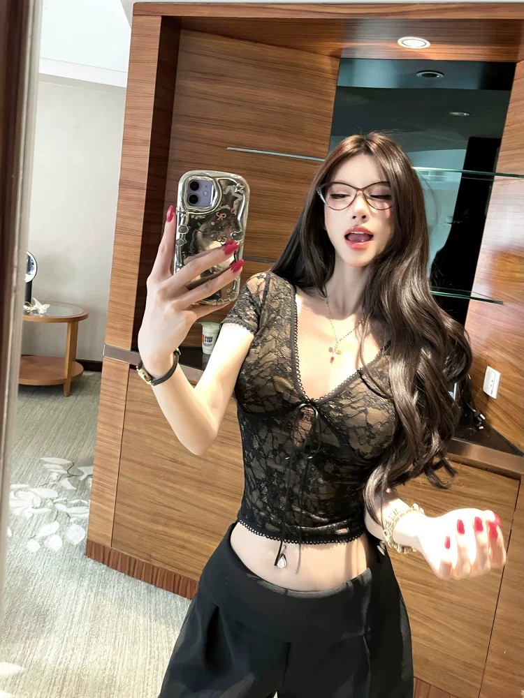 원본 원단 것 순수한 욕망 바람 V넥 레이스업 마이크로 ~을 통해 레이스 셔츠 여성 여름 몸매 가꾸기 슬림해 보이는 핫걸 반팔 맨위