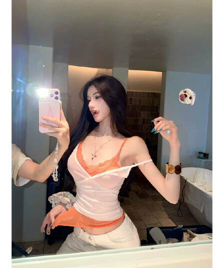 핫걸 바람 페이크 레이어드 레이스 캐미솔 여름 달콤함 핫걸 바람 V넥 몸매 가꾸기 분위기 센스 맨위 트렌디