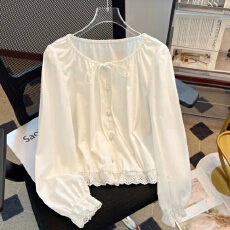 批发法式白色蕾丝花边<b class='q'>衬衫</b>女春季2026新款设计感系带短款泡泡<b class='q'>长袖</b>上衣