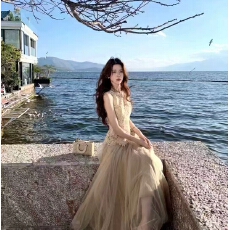 批发小香风<b class='q'>套装</b>女夏新款轻熟风无袖收腰镂空<b class='q'>蕾丝</b>上衣网纱半身裙两件套