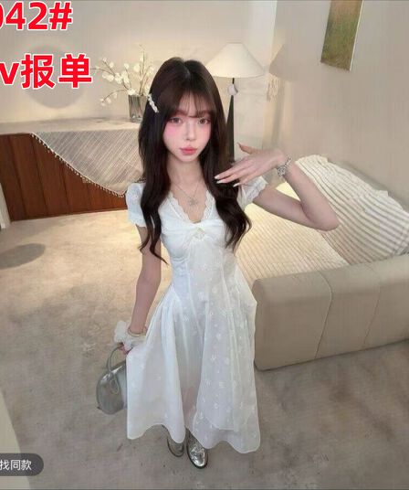 송 긍정적 인 En 5 13 켜기 새로운 한 부서 순수한 욕망 바람 화이트 레이스 비틀림 홀로우 아웃 허리 수축 드레스