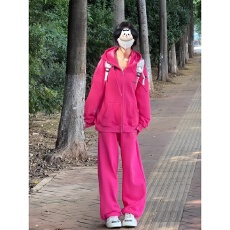 批发<b class='q'>休闲</b>高级感运动服套装女秋季学院风时尚减龄连帽卫衣阔腿裤两件套