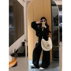批发美式学院风甜酷休闲运动套<b class='q'>装</b>女春秋宽松<b class='q'>时尚</b>炸街高级感卫衣两件套