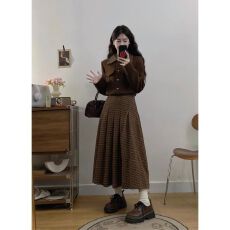 批发法式复古高级感气质短外套搭配格纹<b class='q'>半身裙</b>两件套装小香风裙小个子