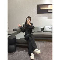 批发高知穿搭miu系小香风套装<b class='q'>女</b>春秋超火好看轻熟高级感阔腿裤<b class='q'>两件</b>套