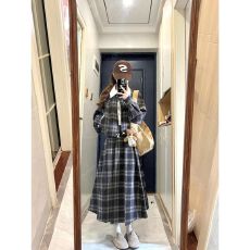 批发美式复古学院风<b class='q'>格子</b><b class='q'>连衣裙</b>女深秋冬新款短外套百褶半身裙两件套装