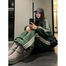 批发慵懒风运动<b class='q'>套装</b>女春秋季美式宽松奥粒绒卫衣阔腿裤<b class='q'>休闲</b>两件套跑步