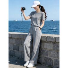 批发潮流时尚休闲运动套<b class='q'>装</b>女夏新款短袖圆领上衣灰色高腰阔腿<b class='q'>裤</b><b class='q'>两件套</b>