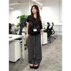 批发韩系气质休闲<b class='q'>运动服</b>套装女夏季蝴蝶结钉珠斜肩短袖格子长裤两件套
