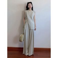 批发慵懒风运动服套<b class='q'>装</b>女夏季宽松时尚不规则无袖上衣阔腿裤休闲两件套