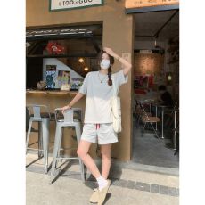 批发慵懒风休闲运动套装女夏韩系宽松学生<b class='q'>时尚</b>短袖短裤复古跑步两件套