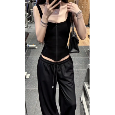 批发一整套ootd穿搭一整套辣妹风黑色修身束腰背心高腰宽松阔腿长裤子