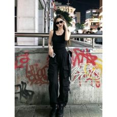 批发韩系超火夏装一整套个性减龄辣妹穿搭运动休闲背心工装裤两件套女