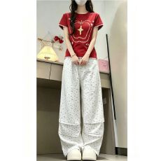 批发美式炸街运动套装女夏季学生宽松显瘦短袖<b class='q'>碎花</b>阔腿长裤休闲两件套