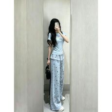 批发甜酷学院风ins<b class='q'>休闲</b>运动<b class='q'>套装</b>女夏季波点设计感短袖阔腿裤两件套