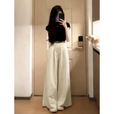 批发韩系简约巨好看穿搭一整套新款黑色短袖t恤女<b class='q'>夏</b>季阔腿裤两件套装