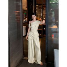 批发<b class='q'>夏</b>日绝美休闲套装女韩版时尚显瘦新款斜肩短袖宽松阔腿裤两件套