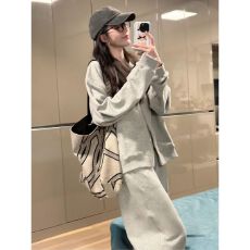 批发韩系高级感<b class='q'>休闲</b><b class='q'>运动服</b>套装女春秋季慵懒风宽松显瘦连帽卫衣两件套